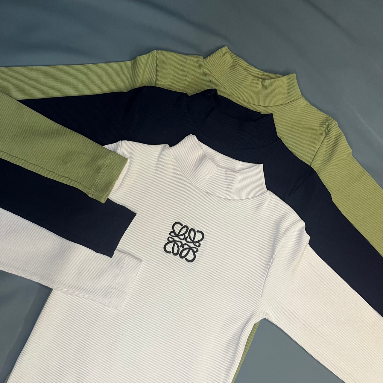 بلوز کراپ آستین بلند کبریتی لئو